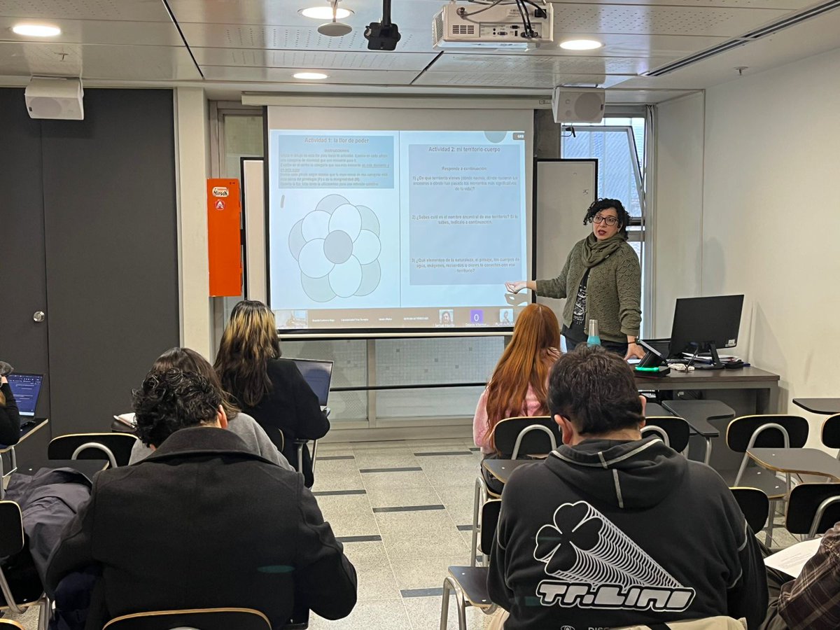 Comenzando el curso Introducción a los Métodos Feministas Decoloniales con Evelyn Arriagada 🧐