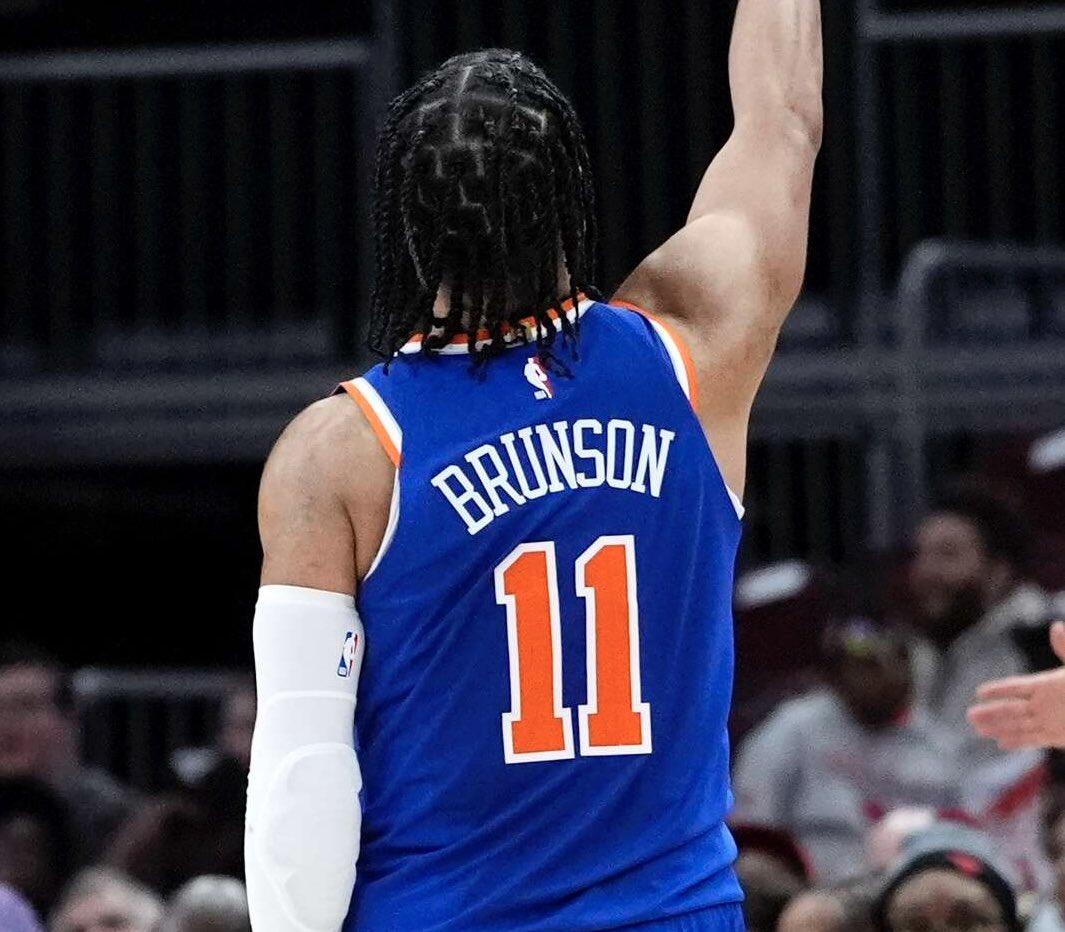 If Jalen Brunson retired today, would the Knicks hang his jersey in the rafters