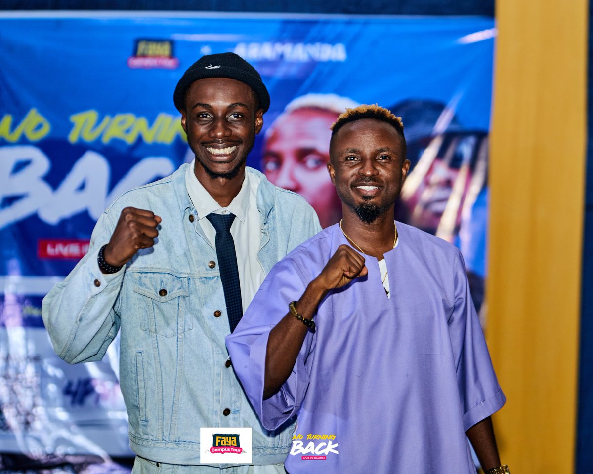 lambcultureco's tweet photo. Highlights From NO TURNING BACK TOUR Bauchi with @GaiseBaba and @johay__

Hosts: Faya Campus Tour, @AramandaCulture 

#lambculturecollective #johay #gaisebaba #noturningback #fayacampustour https://t.co/dL0fm6Gi1j