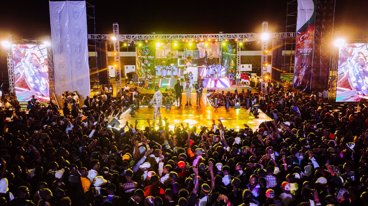 2011     VS     2024. 

God is good. 🙏🏿