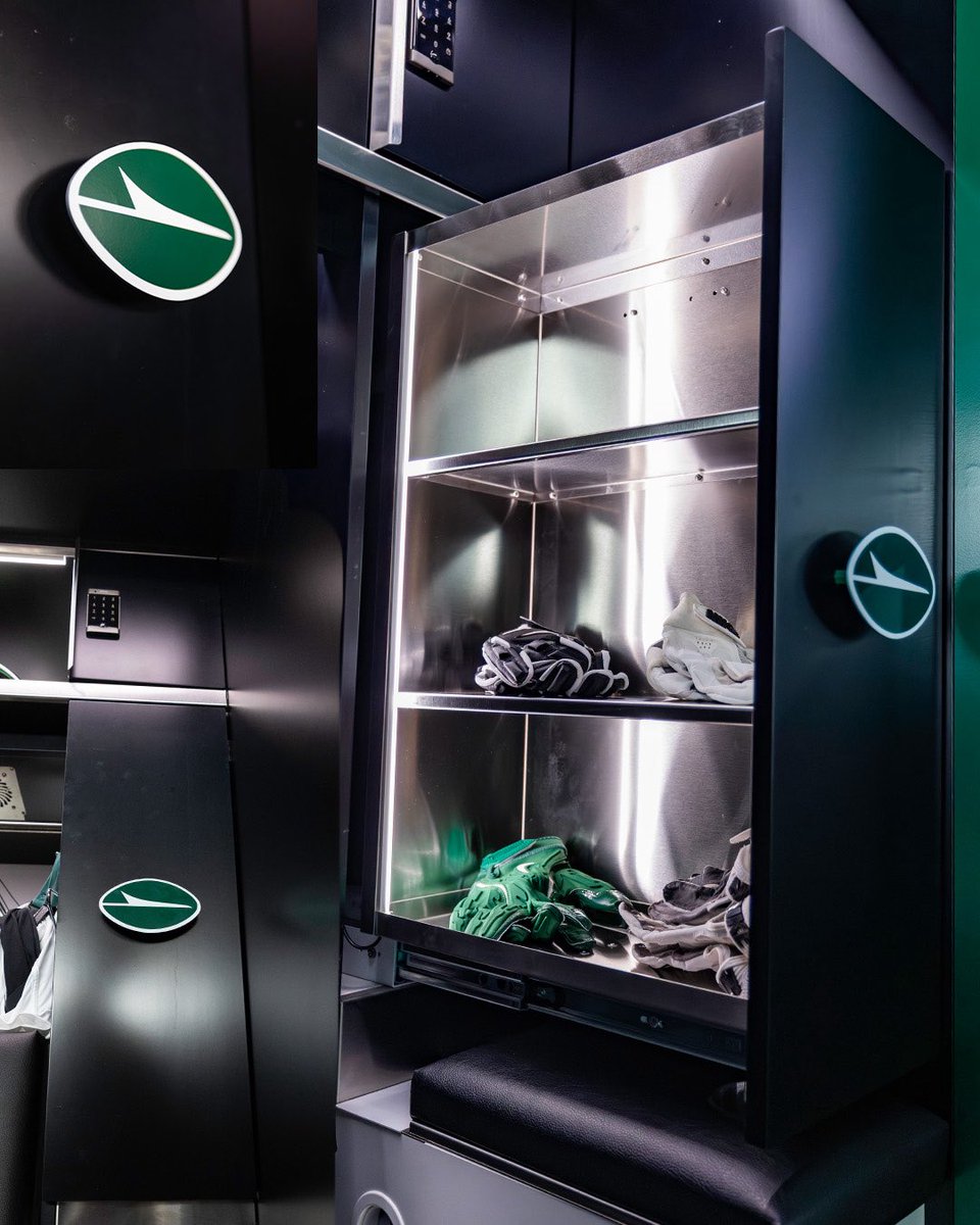 Longhorn Lockers tweet media