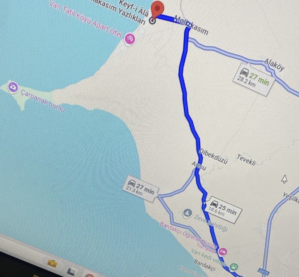 Rojin Kabaiş’in en son görüldüğü yer haritada gözüküyor. 

Kırmızı nokta yani MollaKasım ise bulunduğu yer. 

Rojin’e ne oldu? O burnu nasıl aştı?

#RojinİçinHesapSor