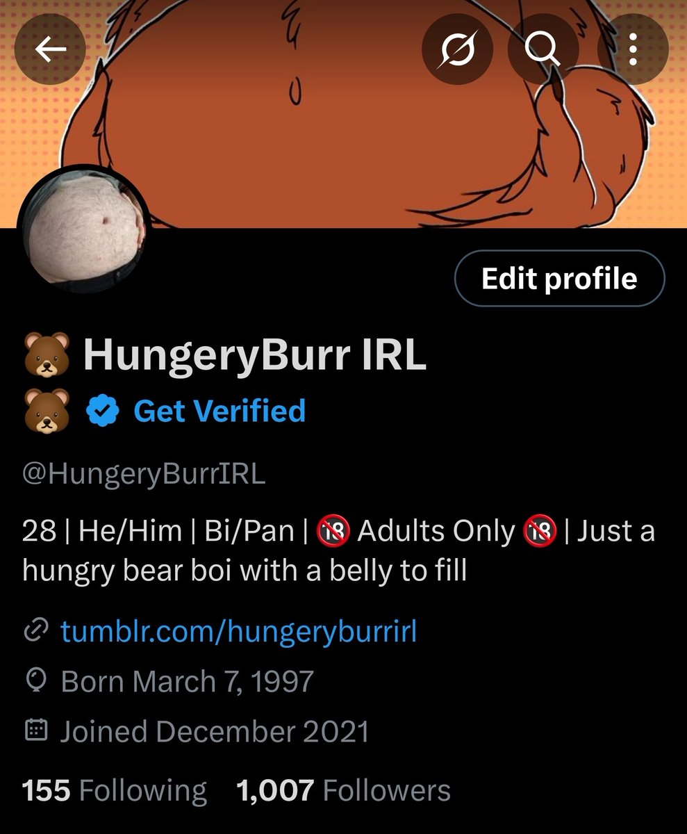 HungeryBurrIRL's tweet photo. Oo! I broke 1k! Thanks y'all! Maybe I should do something special 🤔 https://t.co/evaxXXIESs