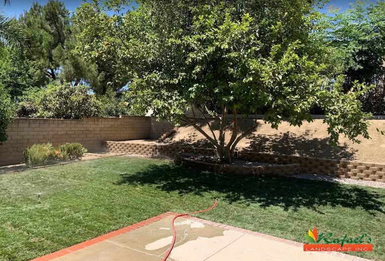 Rafaellandscape's tweet photo. New grass with planter, sprinkler and dripping system and expansion of driveway with cement-

For a free estimate call-
 ￼(909) 266-3797

-3D Rendered Designs-
-0% Financing on approved credit for 12 months-
RESIDENTIAL &amp; COMMERCIAL 

https://t.co/qTU0t4IWFi https://t.co/8MJIFc8uFM