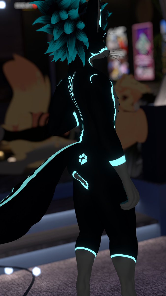 UnwrapsHell tweet media