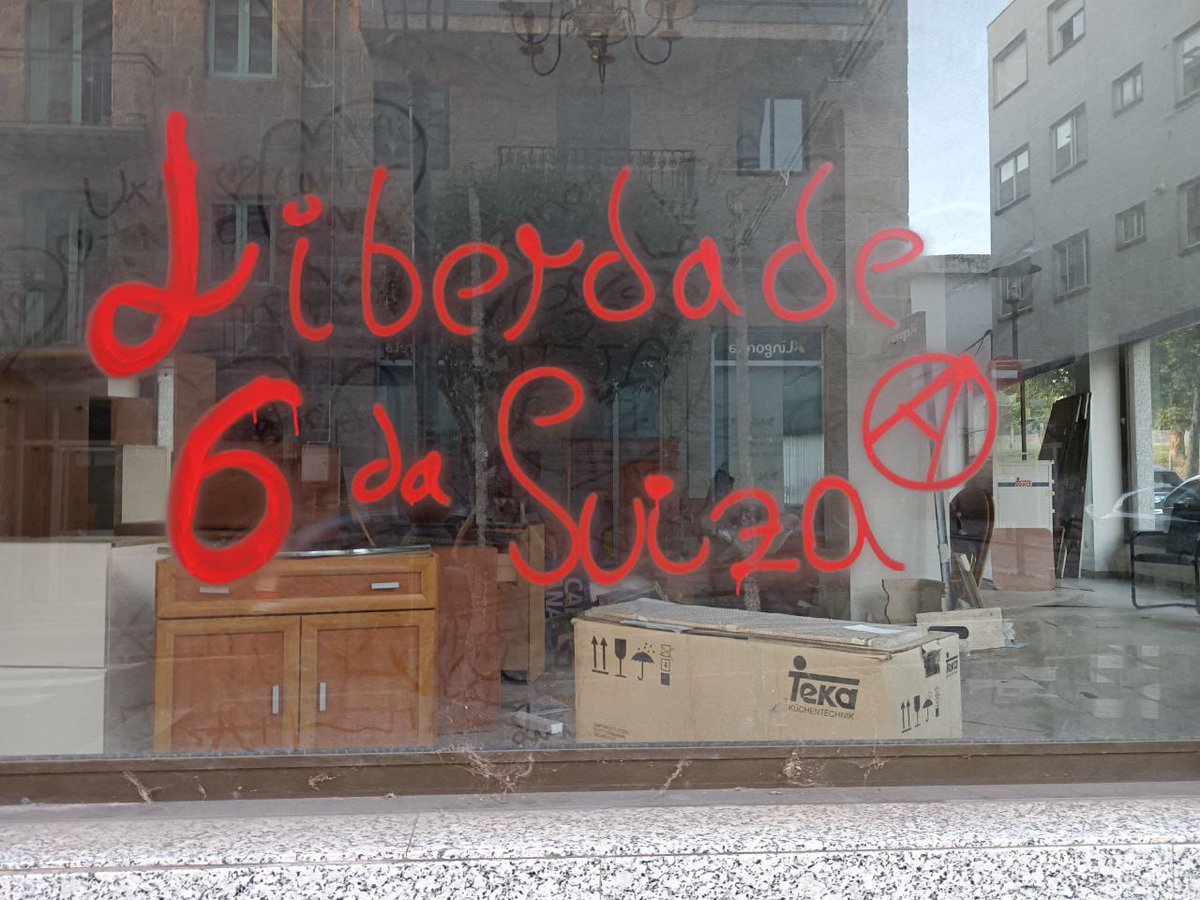 Dende Gondomar (Pontevedra) apórtamos un abrazu roxu y solidariu. Gracies, compañeres. ¡6 de La Suiza, llibertá! Lluchemos xuntes pola llibertá sindical de toes.