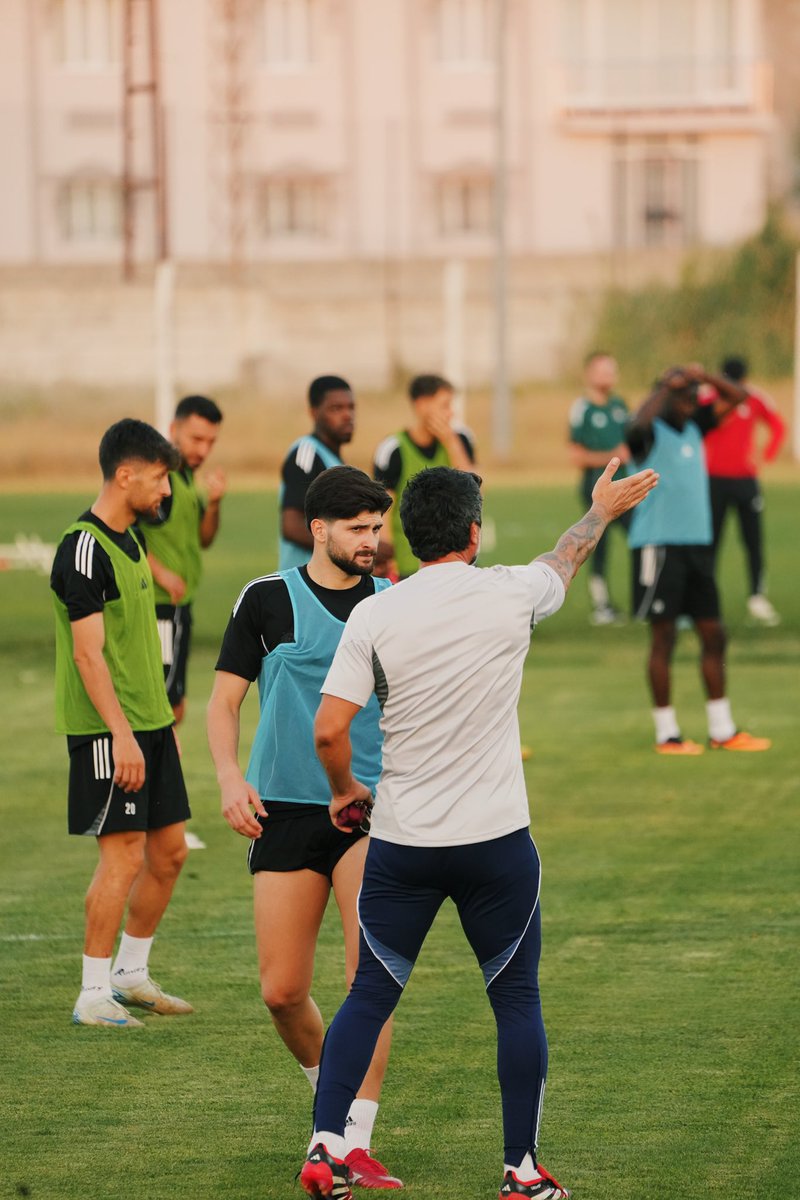 Günün antrenmanından kareler 📸

#Vanspor