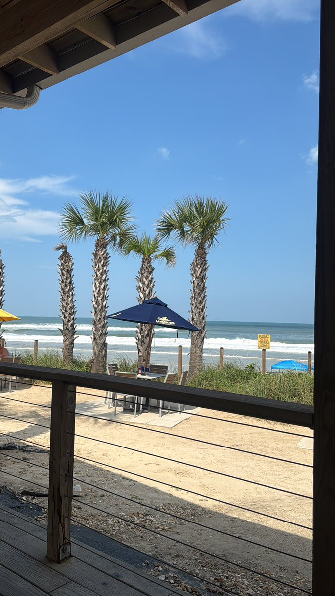 LukeYoder6's tweet image. Gorgeous.

 /NQ /ES /GC thank you. 

Short $mstr into the winter lol.