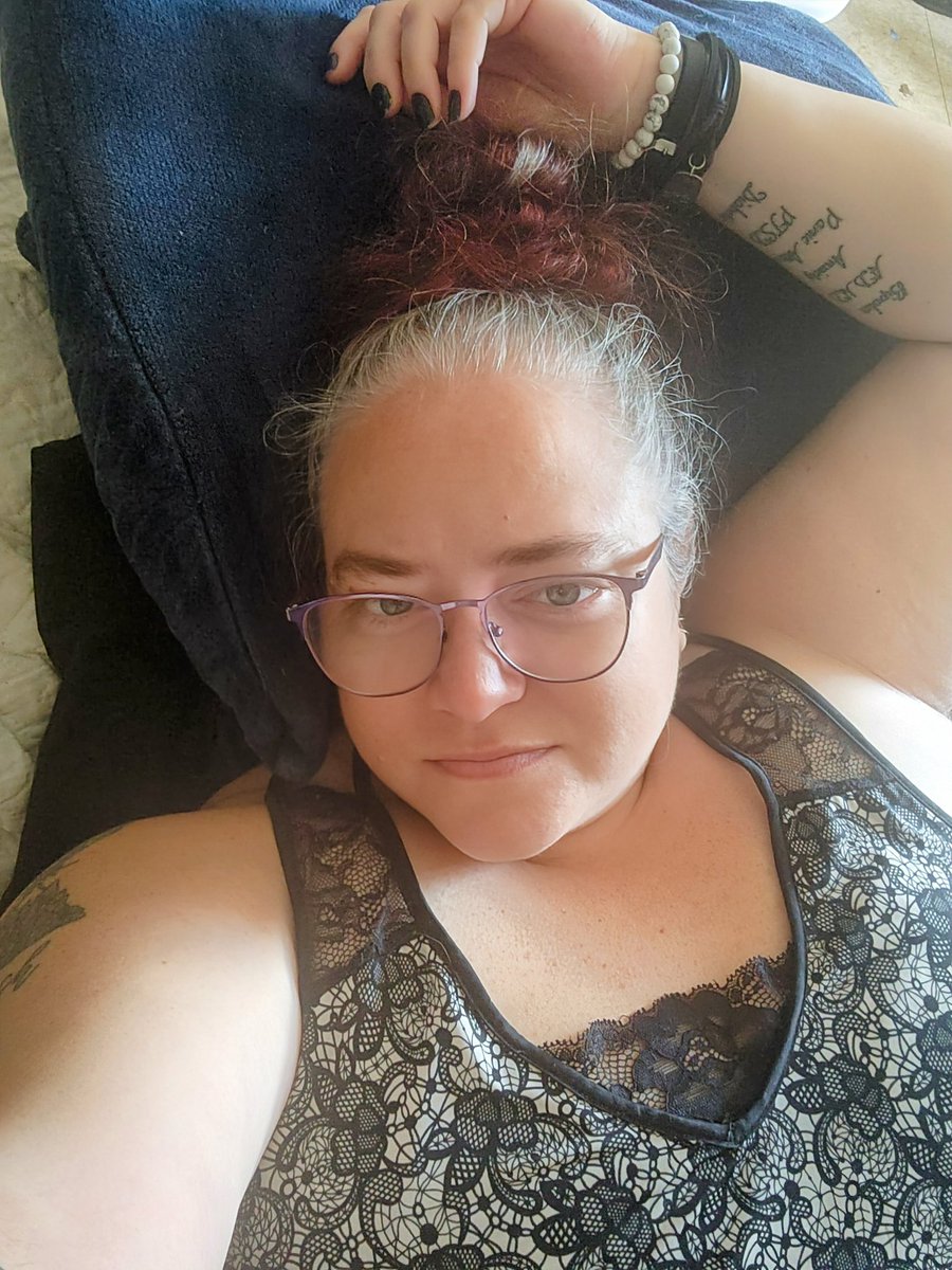 Rosespellcaster's tweet photo. Chronic fatigue has been bad the past few weeks, so today, I'm lying around reading and listening to an audio book (yes, different books, yes at the same time). 
Can still look cute, though. https://t.co/HFmddqtcwJ
