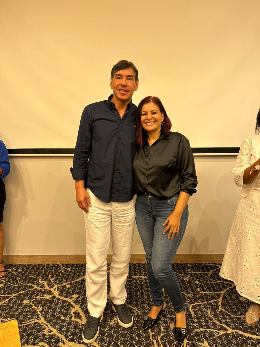 Angelacedeno30's tweet photo. Asistimos al encuentro “Diálogos por la democracia 🇨🇴” organizado por @cne_colombia. 

Se conversó sobre temas relacionados con la revocatoria de candidaturas, financiamiento de campañas electorales y trashumancia. 

Estos espacios enriquecen la democracia y fortalecen la legitimidad institucional en las regiones.