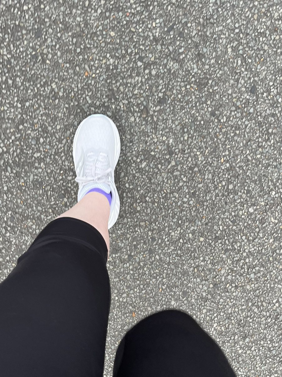 shiv_smith's tweet photo. @sarahholbrook92 @alimully @G_Stephens80 @Chelles2Sorley @suecollins2 @wilkoloopylu @LucyBray9 @KathEvans2 @NorthwayRuth @snabless @firogers3 @castleparkrun Check in oβclock New bumpers π₯° #ActiveAugust #NursesActive #NHS1000Miles https://t.co/7VA3VwF5fJ