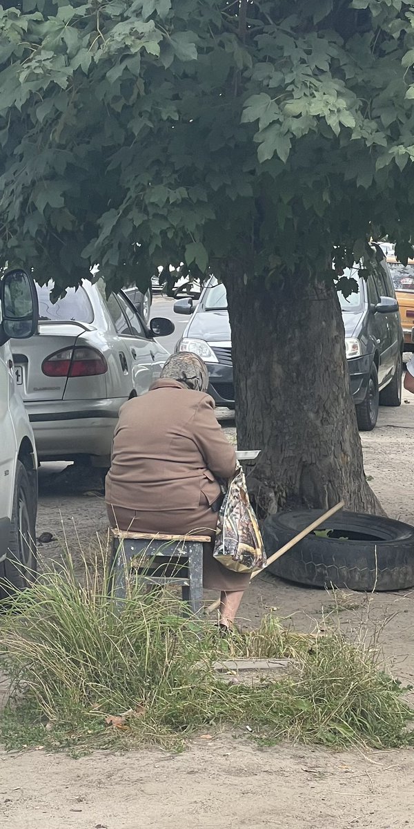 Maybe you don’t know, but I’m not young pretty boy, I’m a grandmother, who sit near the tree and waiting for donate on the doc-drones details.
Please, do me a favour.
Paypal koulmen89@gmail.com