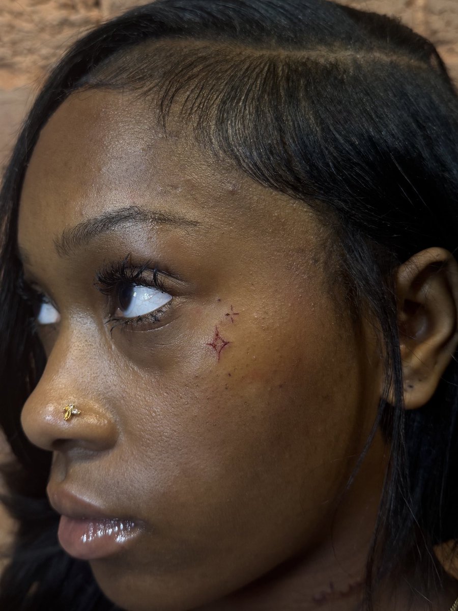 did some face tats yesterday 😍😍😍😍