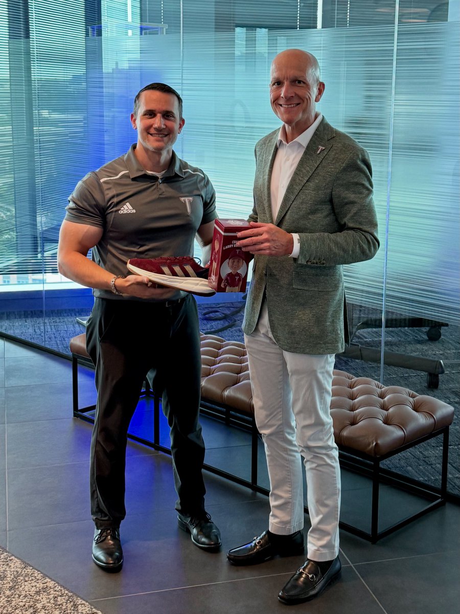 Doug Mims CPA (@dougmimssr) on Twitter photo Thank you <a href="/GaryWilbertII/">Gary Wilbert II</a> for stopping by <a href="/CRIadvisors/">Carr, Riggs & Ingram</a> Atlanta with Trojan gifts! #AllwaysReal #AlwaysTROY #BattleReady Thank you <a href="/GaryWilbertII/">Gary Wilbert II</a> for stopping by <a href="/CRIadvisors/">Carr, Riggs & Ingram</a> Atlanta with Trojan gifts! #AllwaysReal #AlwaysTROY #BattleReady