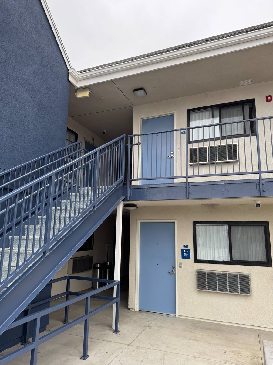 #TBT to the grand opening of Homekey Harbor City! What was once a Motel 6 is now a beautiful community providing 50 permanent supportive housing units for households who have experienced or are at high risk of homelessness. Together, we’re creating pathways to housing &amp; hope.