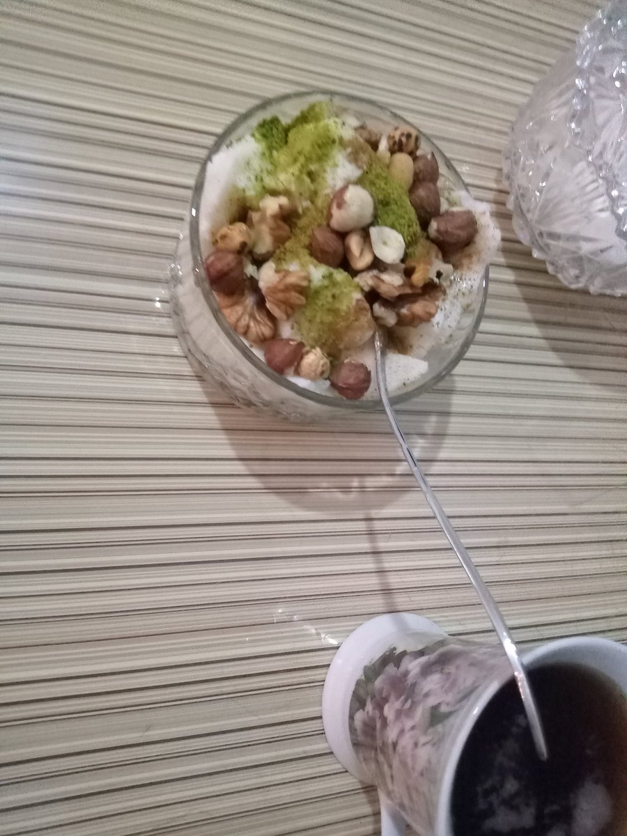 Deli misiniz tabiki bu saatte