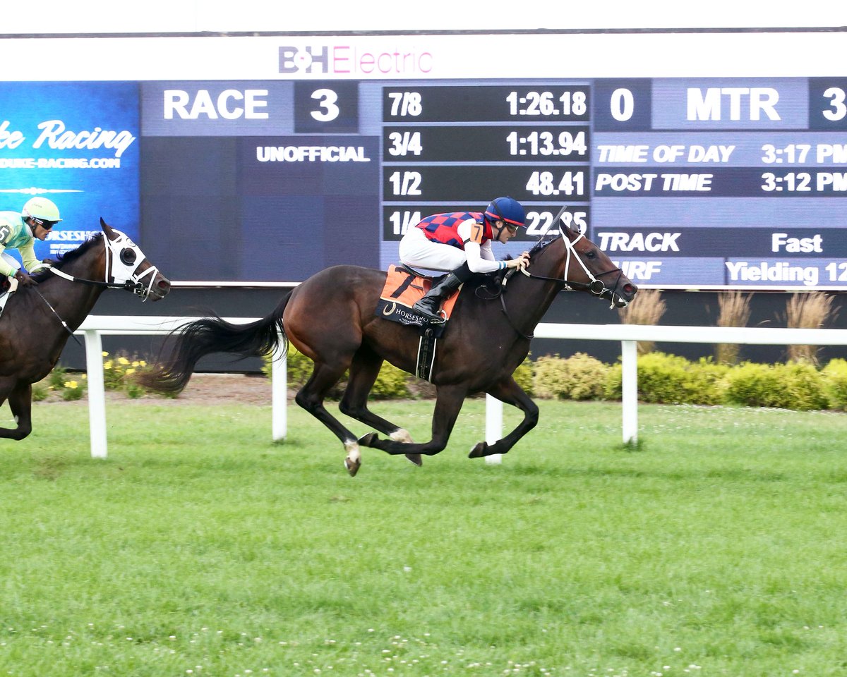 JohnGDooley's tweet image. Jockey @keithasm7 having a good week @HSIndyRacing as DEVASTATING (Volatile) takes the Maiden Fillies Turf Mile at 9/2 for Steve Asmussen and @Three_Chimneys. On Wednesday, the father and son teamed to win The Bucchero Handicap with RUN AWAY ROJO.