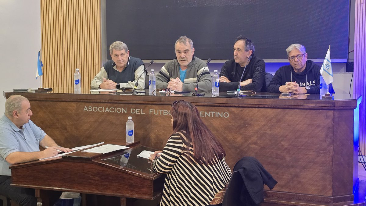 Formativo_AFA's tweet photo. Se viene un clásico del fútbol infantil! El "Torneo Formativo". 
Este año lo protagonizarán niños nacidos en el año 2016.
En estos momentos, en @afa, se anuncia la modalidad del torneo. https://t.co/fJ5j3kF6sQ