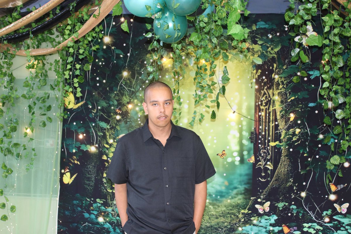 DDIFamily's tweet image. ✨A NIGHT TO REMEMBER! ✨

This year’s DDI Prom was nothing short of magical! Check out these "Enchanted" pictures from the evening.

To read more about this unforgettable night, head over to bit.ly/4lAJ6Vl.

#DDI #DDIFamily #Prom2025 #Prom #Classof2025 #Autism