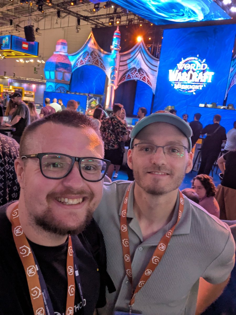 Doopzii's tweet image. I heckin&apos; love wow #MidnightReveal #wowcommunitynight