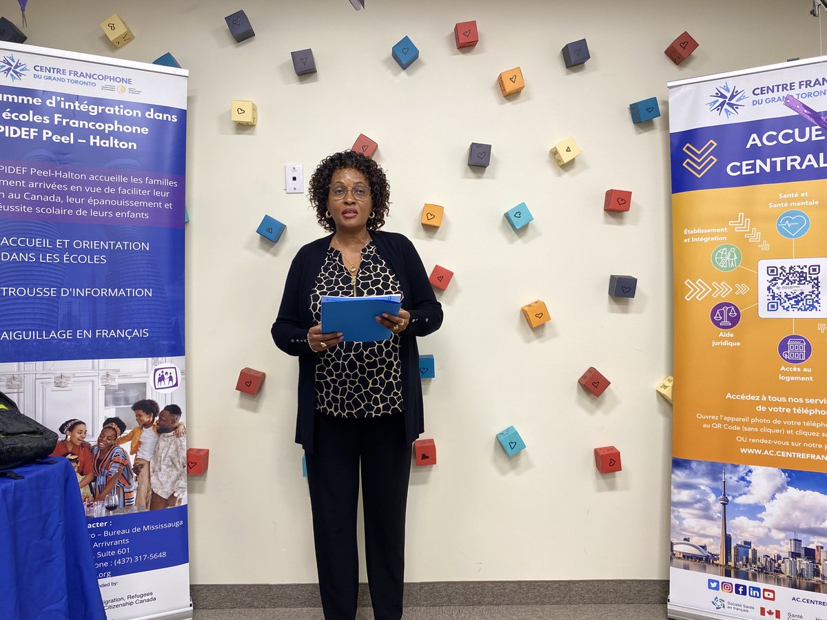 Hier <a href="/CentrefrancoT/">Centre francophone du Grand Toronto | CFGT</a> en collaboration avec <a href="/AEFO_ON_CA/">AEFO</a> a offert aux élèves de la région de Peel un sac à dos de fournitures scolaires. Un beau geste d'accompagnement pour soutenir les familles juste avant la rentrée et pour les inclure au sein de notre  communauté francophone. 🎒