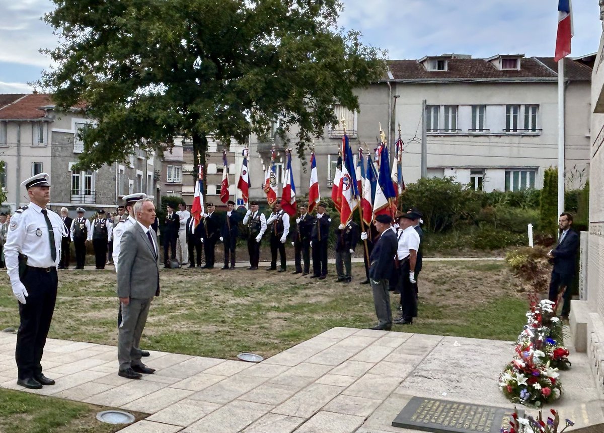 MiguelThierry2's tweet photo. Limoges libérée par les FFI du colonel Guingouin le 21 août 1944 , la commémoration de ce jour permet de se souvenir de ceux qui ont combattu le nazisme. Restons fidèles à leur determination et à leur courage. https://t.co/ot8uPJiSKJ