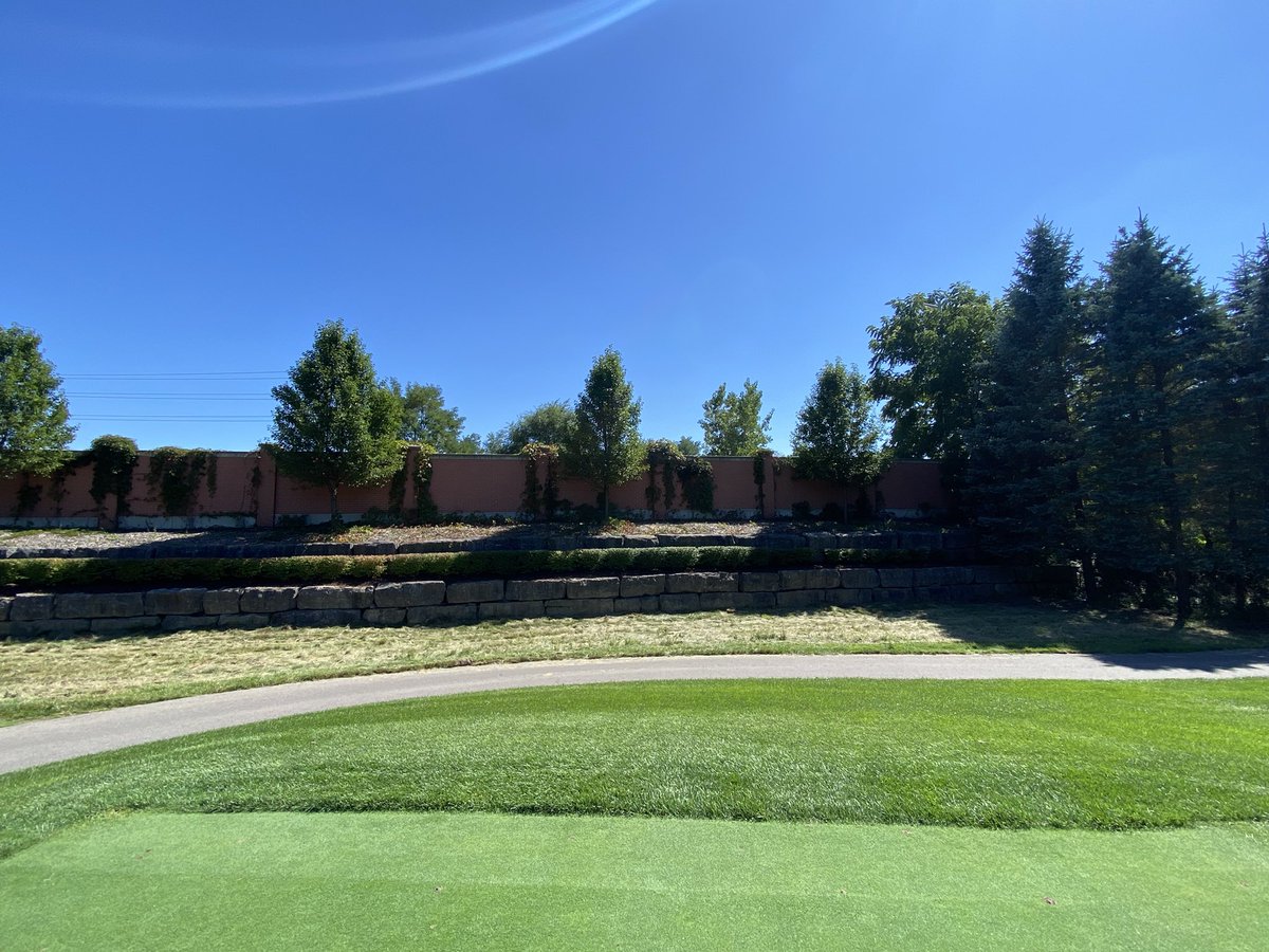 Our staff look up, behind and down when maintaining the golf course…we tell our crew, the Members do notice and it is appreciated…thank you Mr. Aarssen for the nice email 🙏👏