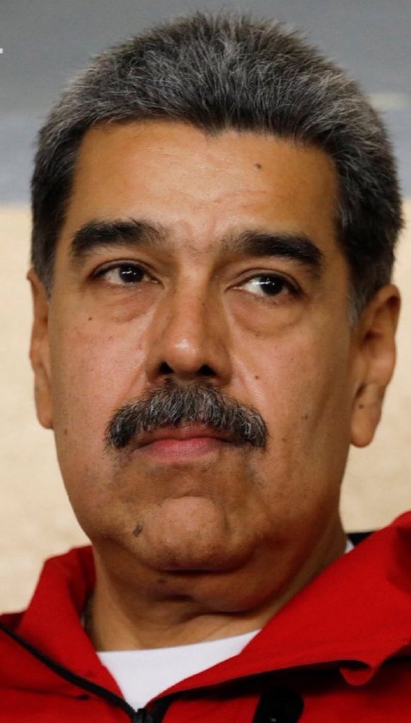 🇻🇪| Mis fuentes militares en Venezuela me indican que hay PÁNICO dentro del régimen de Maduro, un estado de sospecha general donde todos se acusan de espías de la CIA y de querer la recompensa. No la están pasando nada bien luego del arresto de un diputado y una ministra ayer.