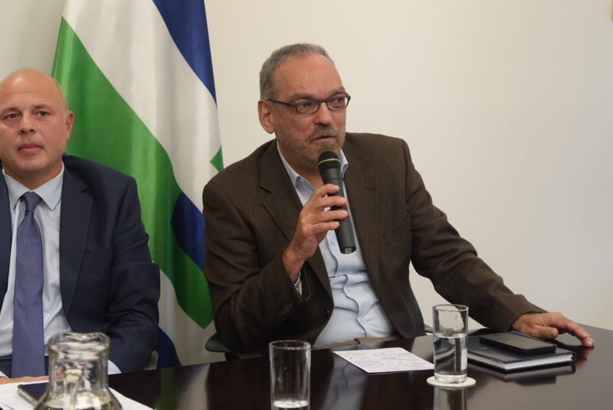 PARLASUR's tweet photo. @poldc @AgenciaProCba #DialogoPolitico 🇪🇺🤝🌎| @FerIglesias, Pdte de la Comisión de Relaciones Exteriores de @DiputadosdAR "El Acuerdo #MercosurUE no solo tiene valor comercial, sino un enorme valor geopolítico: es ahora o nunca. Es la oportunidad de atraer inversiones y salvar el futuro del MERCOSUR" https://t.co/7D9EqVTQDQ