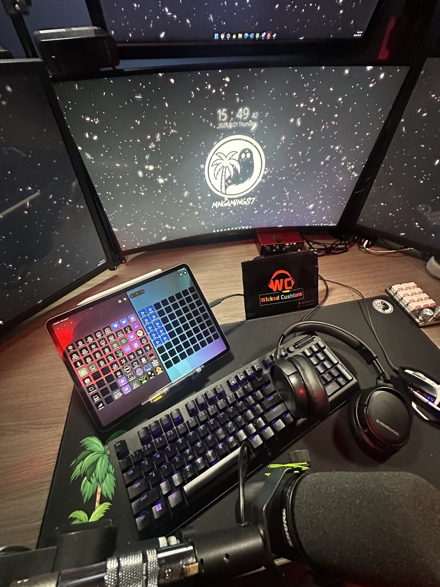 Finally found a solution to my headphones causing me to overheat during #gaming/#streaming sessions!  Check out #wickedcushions. I changed out the ear pads on my #steelseries with the Velour ear pads and it’s a night and day difference!  

<a href="/wickedcushions/">Or From Wicked Cushions</a>