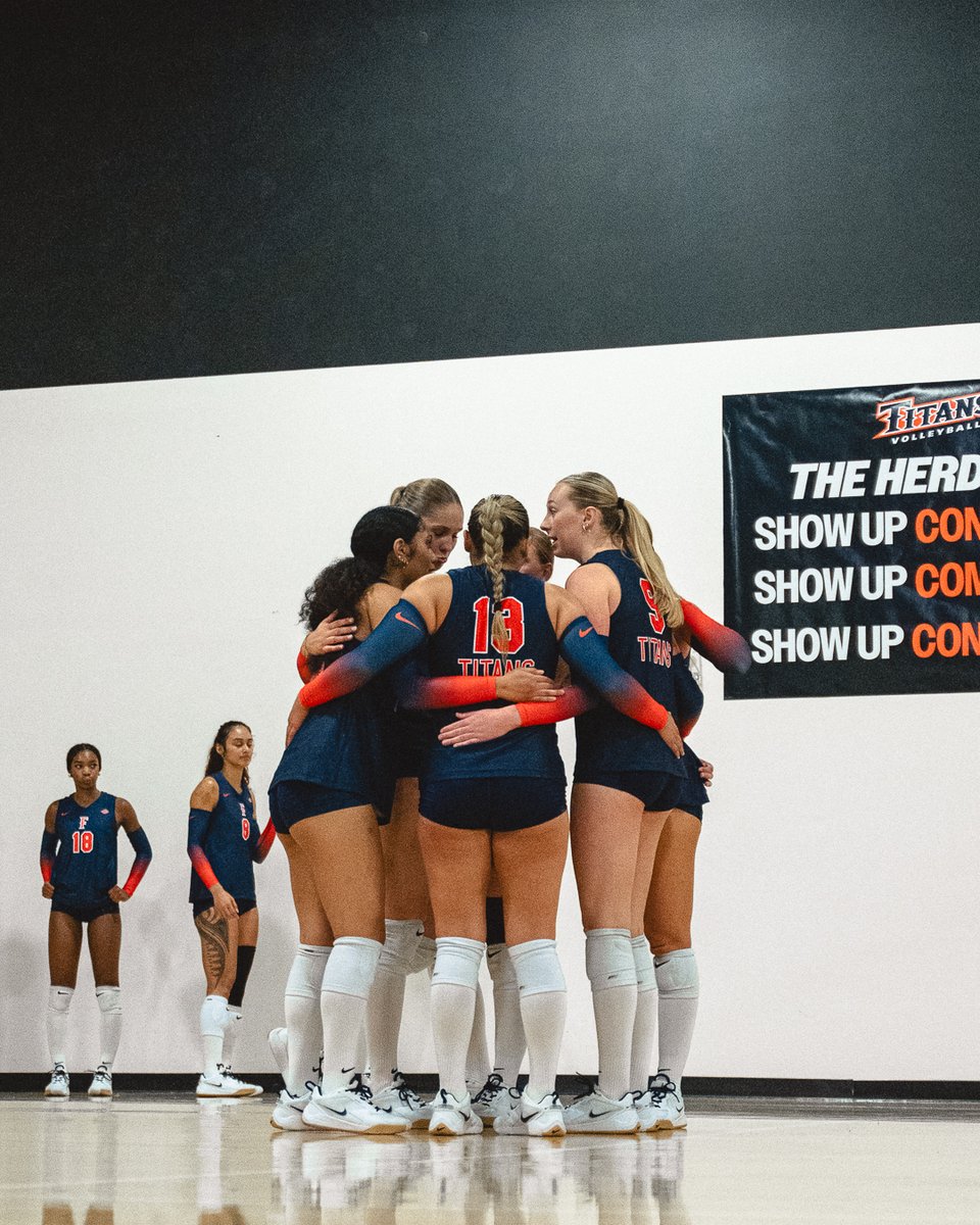 Almost time to hit the court 💪

Titans Volleyball visits Cal Poly Pomona for a preseason scrimmage on Saturday, Aug. 23 at 12:00 p.m. 

#TusksUp