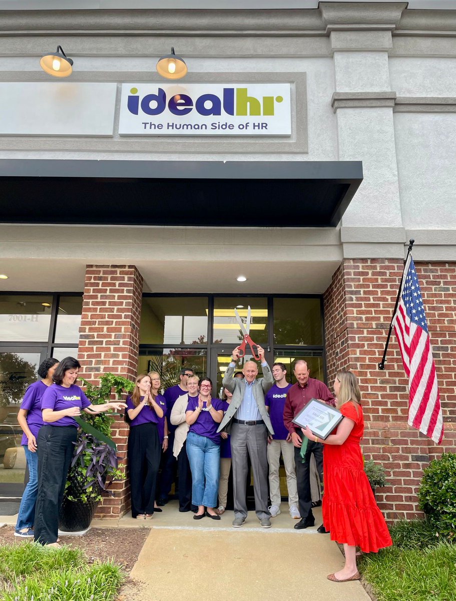 GreerChamber tweet media