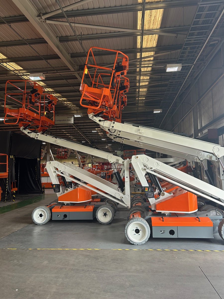 🙌 Great #neaamember event at Snorkel yesterday!
Brilliant hospitality, insightful business overview &amp; a hands-on plant tour 🚀 (yes, we got to trial the aerial work platforms too!).
Thanks to the Snorkel team for hosting! 👏
#NEAA #Networking #Manufacturing