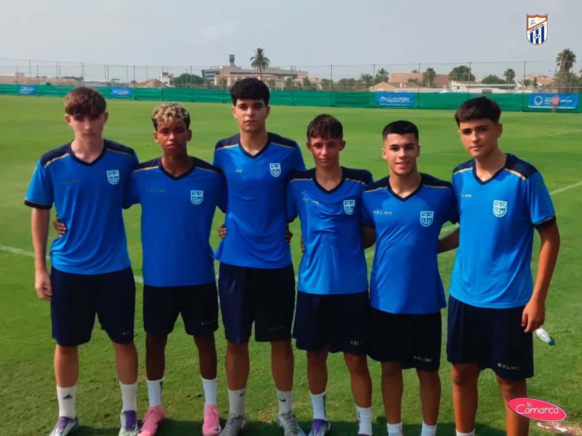 IMÁGENES 📸 | Varios de nuestros jugadores fueron convocado por la Selección Murciana 🔴 Sub 16 💪🏼

👕 Álvaro Domene 
👕 Alejandro Armada 
👕 Diego Toledo 
👕 Álvaro Fajardo
👕 Andrés García  
👕 Alberto Martínez 

¡Enhorabuena! 

#SomosCantera #LorcaCFB 🔵⚪️