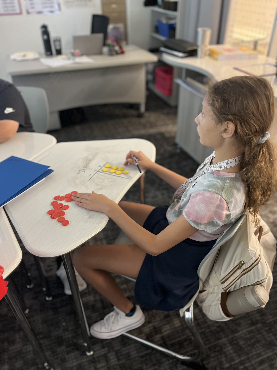 HumbleISD_KMS's tweet image. Math in action! Students in @MrsZotterMath and Mr. Smith&apos;s math class are using counters to model integer addition and make sense of positive and negative numbers. #KMSCougarPride🐾