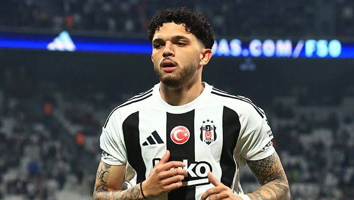 elcapitanojk's tweet photo. *güncel bjk sol bek rotasyonu*

bjk tarihinin gelmiş geçmiş en kötü sol beki jurasek oyundan çıkıyor

futbol tarihinin gelmiş geçmiş en kötü sol beki emrecan terzi oyuna giriyor... https://t.co/0nmR3kxvKu