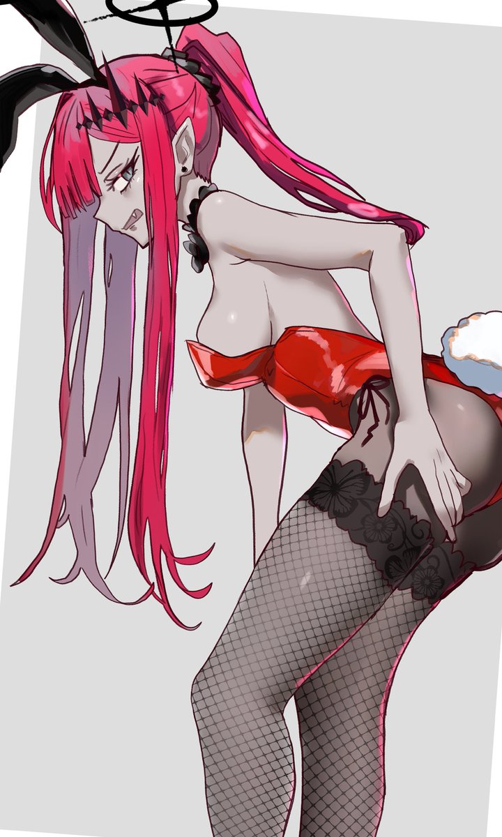 youngmanisdown's tweet photo. It’s bunny day https://t.co/YtHpqLgFSo