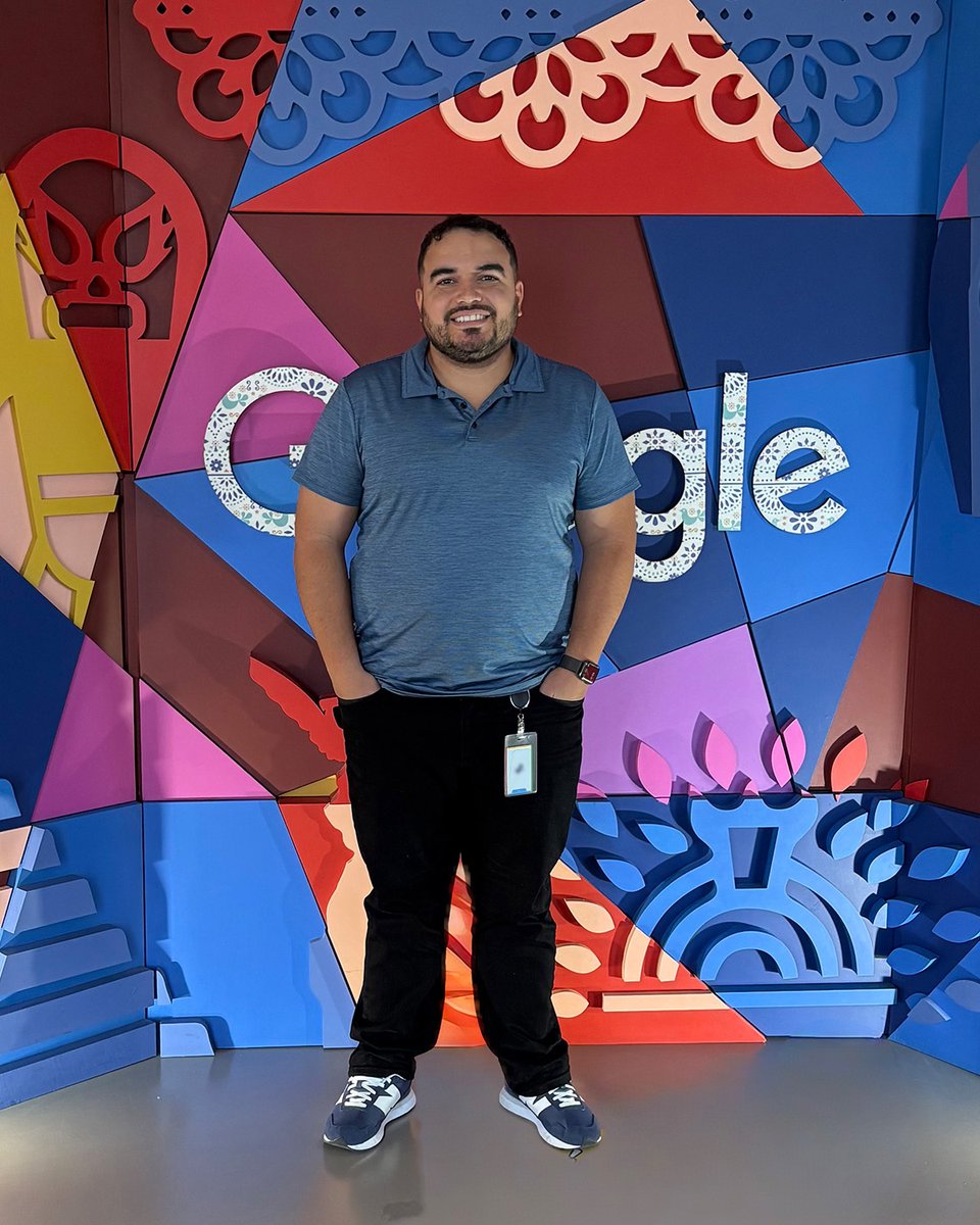 How do you transform raw data into a clear and actionable story? For Kaue, a Business Analyst Lead on our Google Cloud team, this is the core of his work. 

In his own words: “We are storytellers, we take the data and transform it into a clear, insightful, story that drives