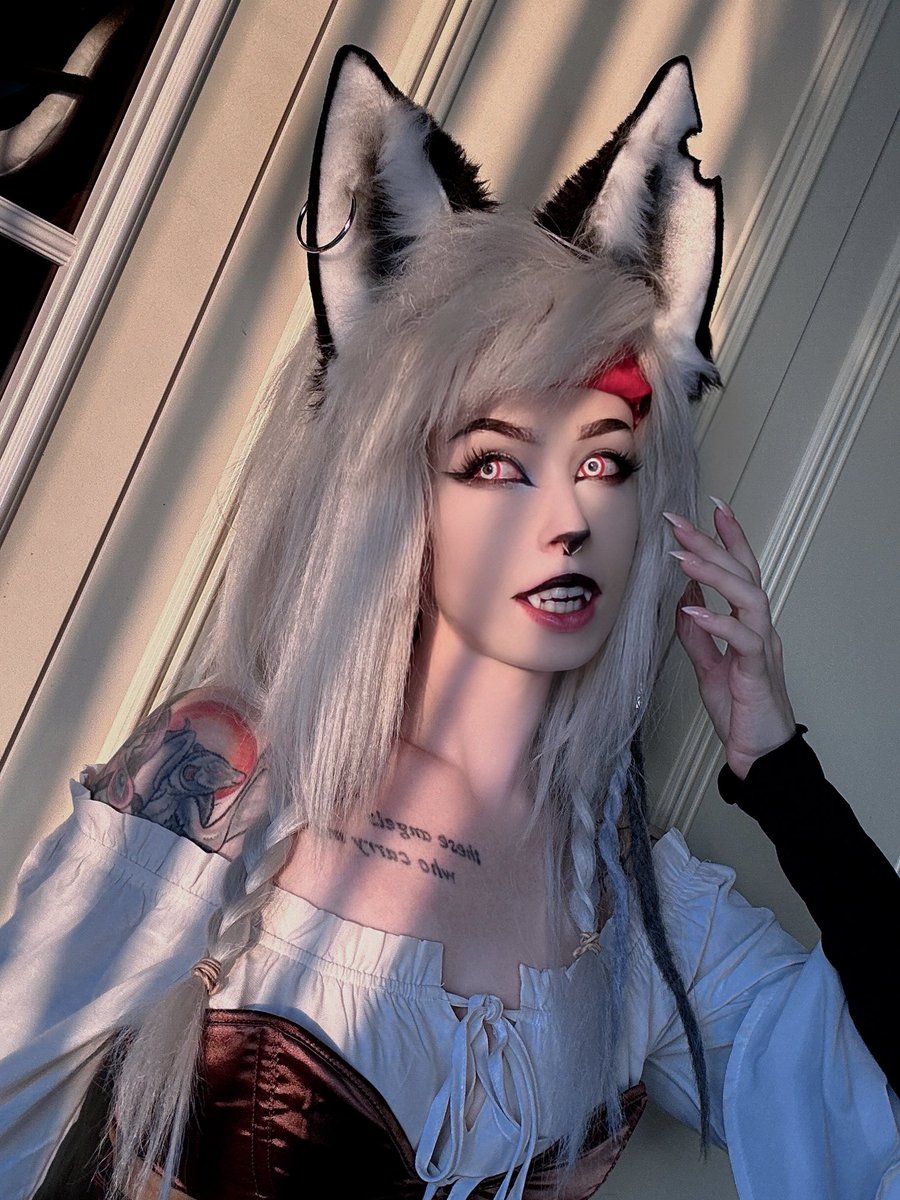 wolfiesantics's tweet image. Pirate Loona from the new summer drop 🐺✨