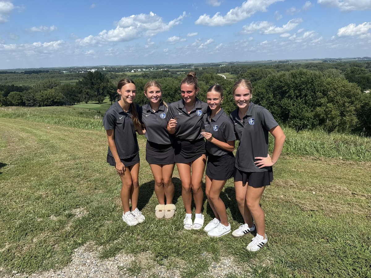 AG_Bluejaygolf's tweet image. Solid start to the season!

Team finished 4th
Jenna 8th place individual
Sophia 15th place individual

Great job ladies!!