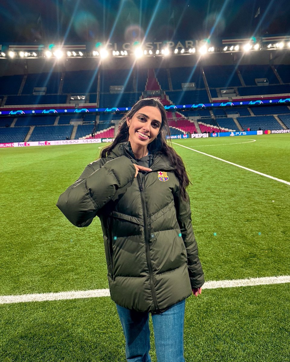 forzapedri8's tweet photo. #sarahOUT https://t.co/7Y4MpK6tcR