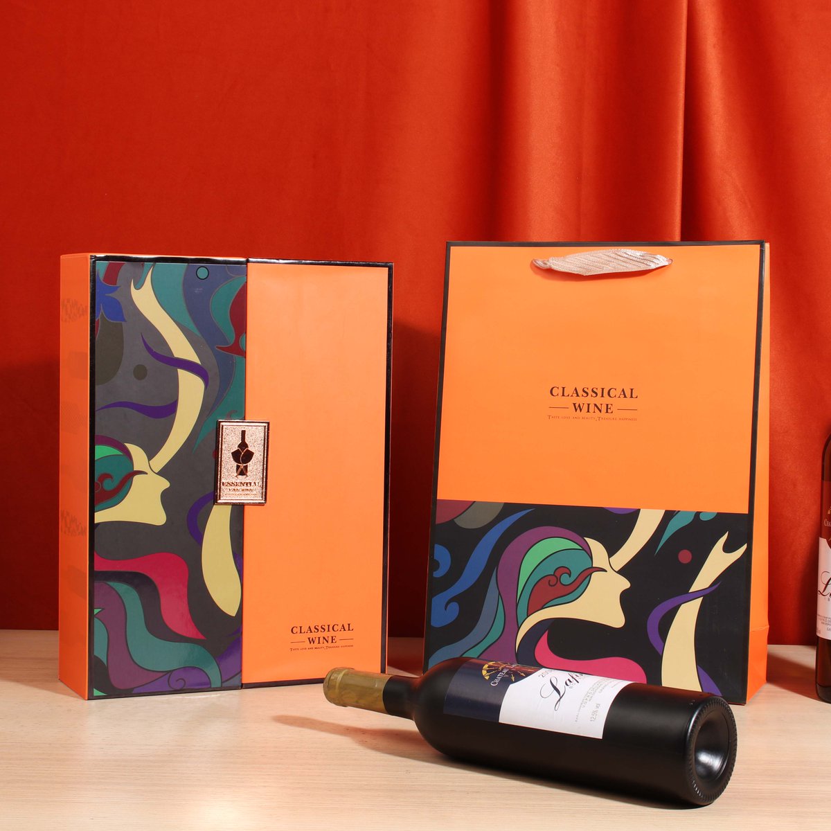 jialanpackage's tweet image. 💥High-end red wine, customized Jialan Package new contrasting color design double wine bottle gift boxes
✅Moq：1000pcs provide free logo printing
🍷 Ideal for celebrations, corporate gifting, or special moments, our wine packaging isn’t just a box—it’s an experience
#wineboxes