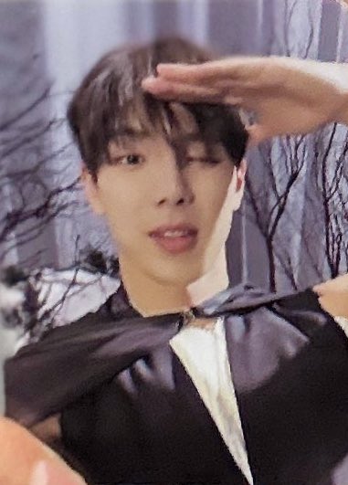 narangayo's tweet image. 아니 포카 말 안되게 잘 찍었네 너무 예쁘다 ‼️