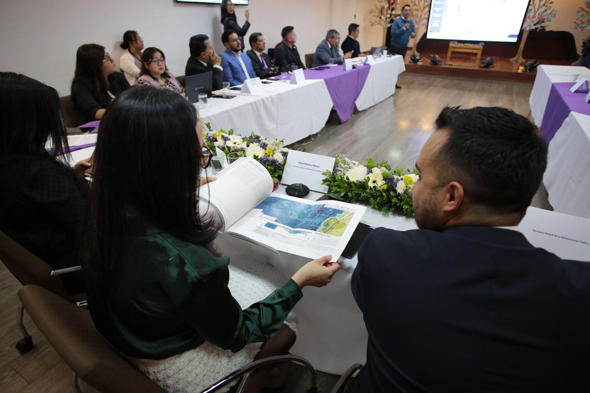 ✅ Con 12 votos a favor, el Consejo Nacional de Planificación aprobó el Plan Nacional de Desarrollo “Ecuador No Se Detiene” 2025-2029

El PND será la hoja de ruta que guiará las políticas públicas durante los próximos cuatro años. 

👉 Este instrumento que fue elaborado con