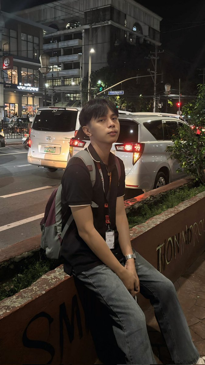 reniel tweet media