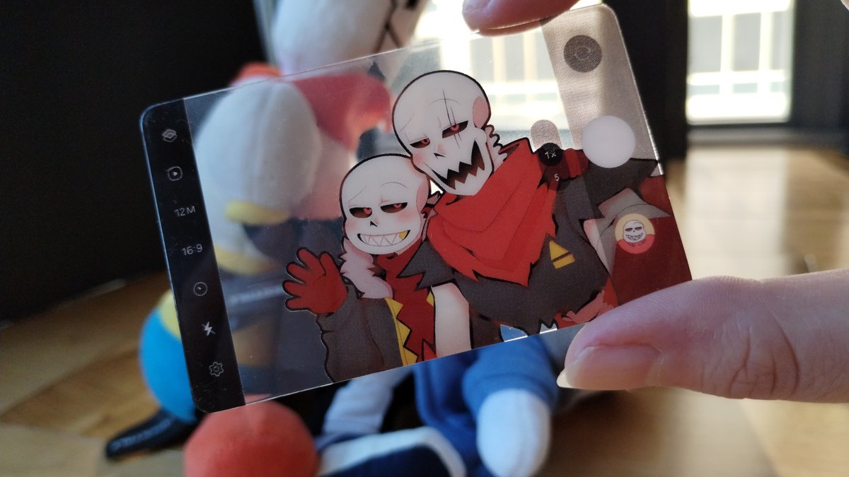 Our production is already underway and we've received our photo card proof!

Check out the beautiful work by Zwagyzonk and mimi! ♥️❤️
(Ignore the background)