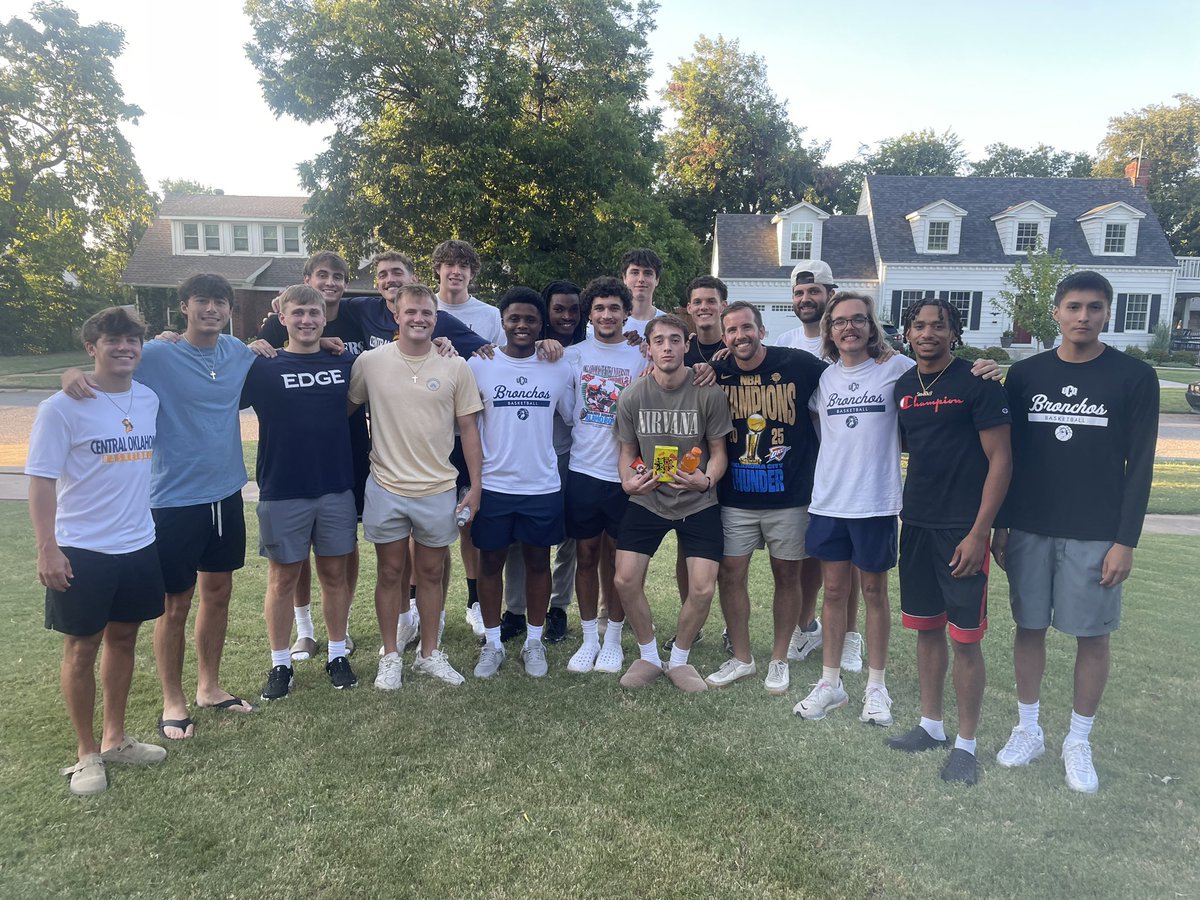 UCO Men's Basketball tweet media