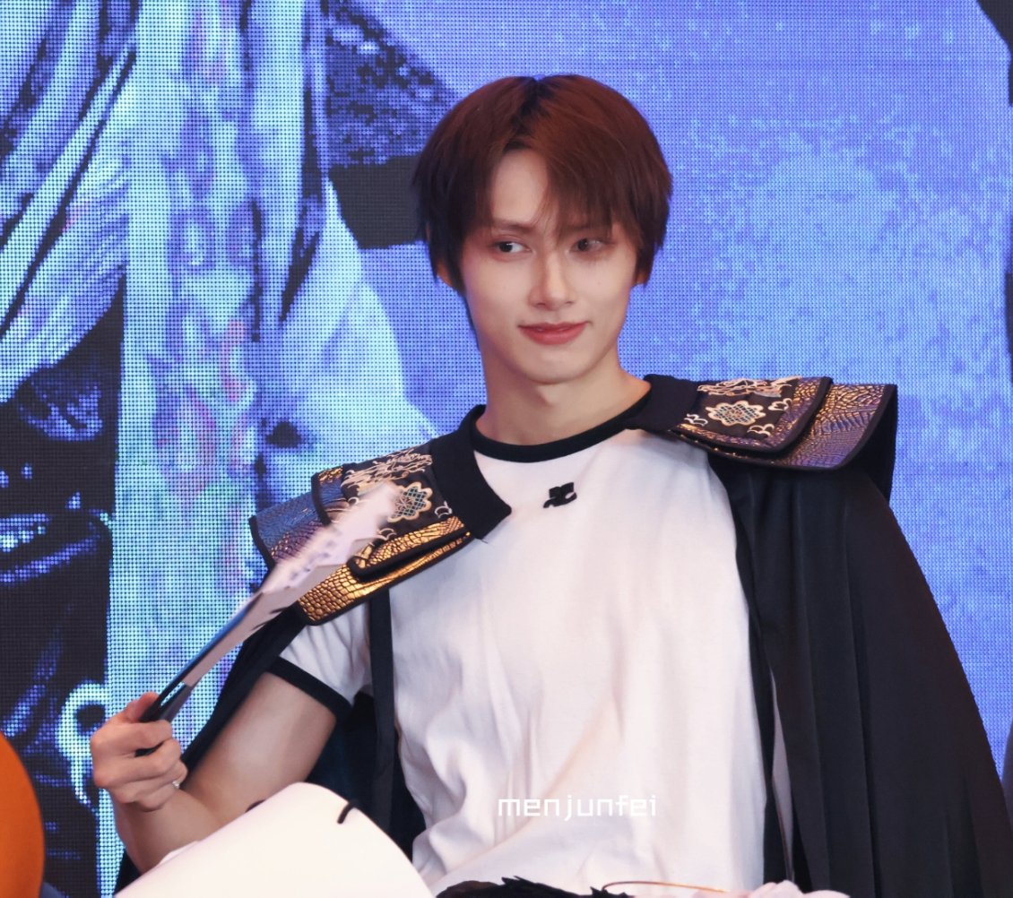 seventeen 一直娯 北京 中華 yizhiyu 当選者限定 ミンハオ