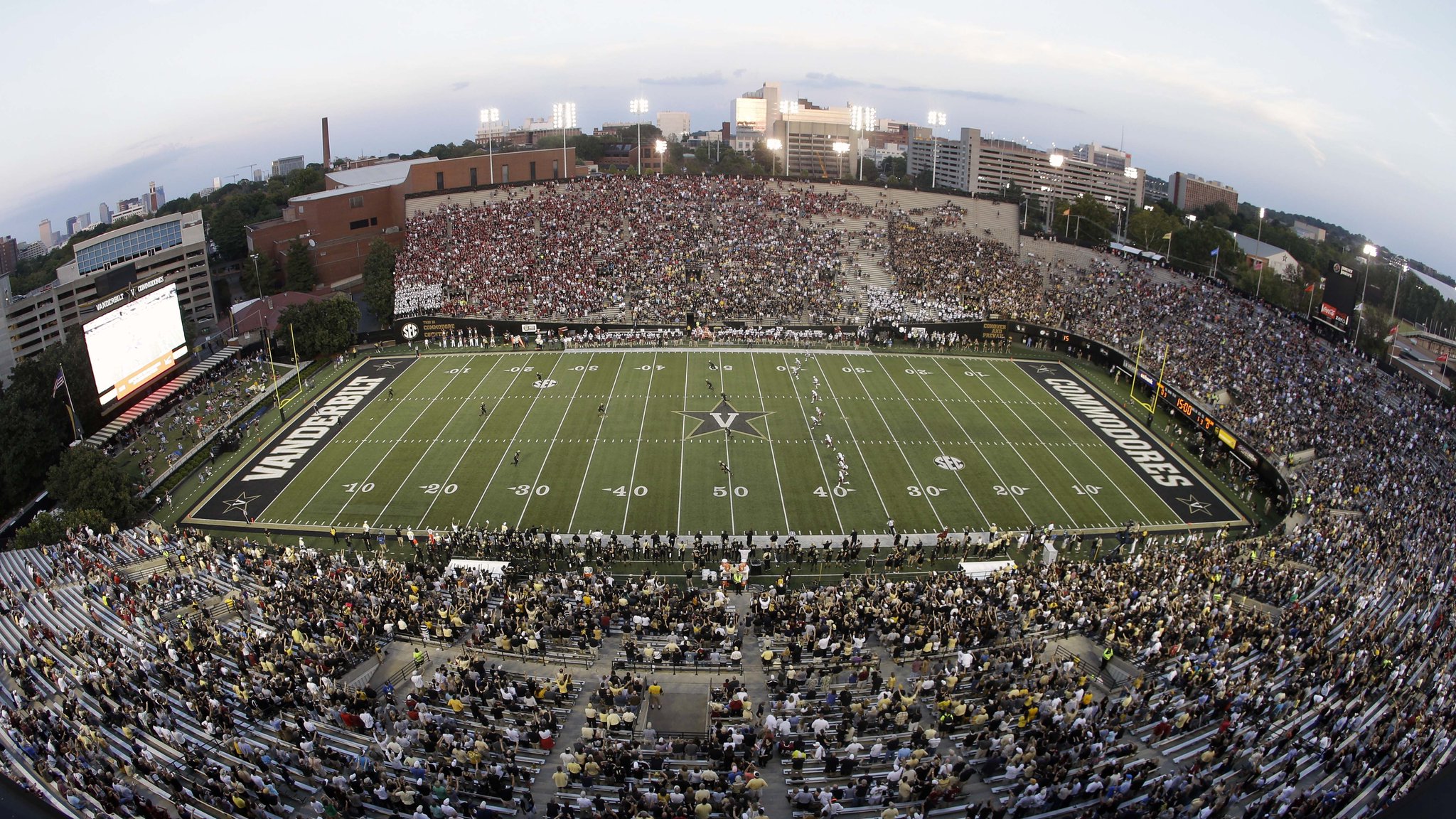 Montana Sports on X: "A press conference was held Thursday to discuss the 2025  FCS playoffs and the relocation of the championship game to Nashville. The  Cats and Griz have made trips