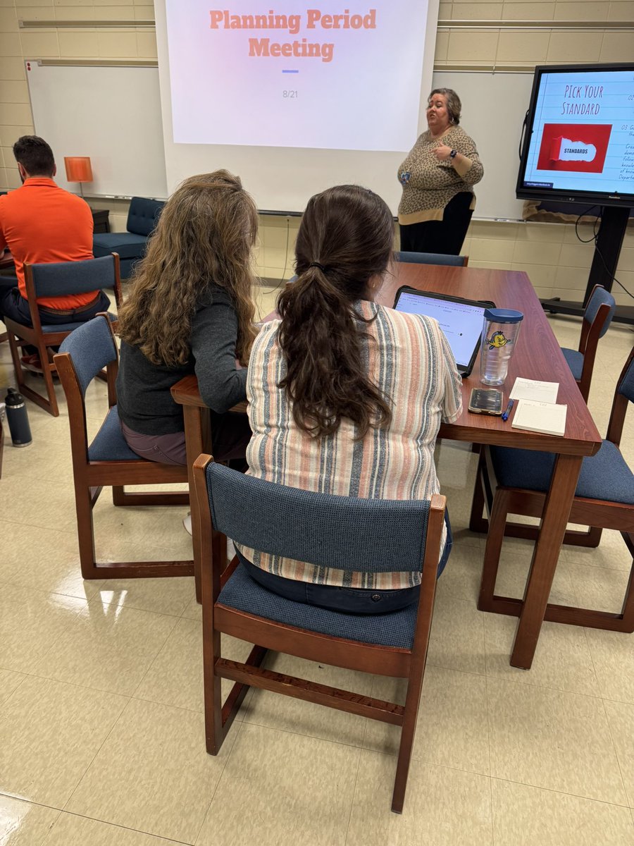 Alex Colson tweet media